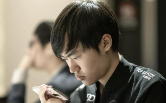 魔兽世界即将登陆主机平台 玩家期待沙发上畅玩